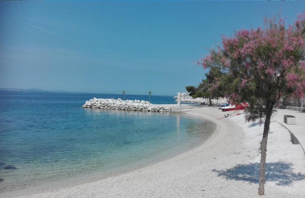 Blue Wonder Apartments Dugi Rat Dış mekan fotoğraf
