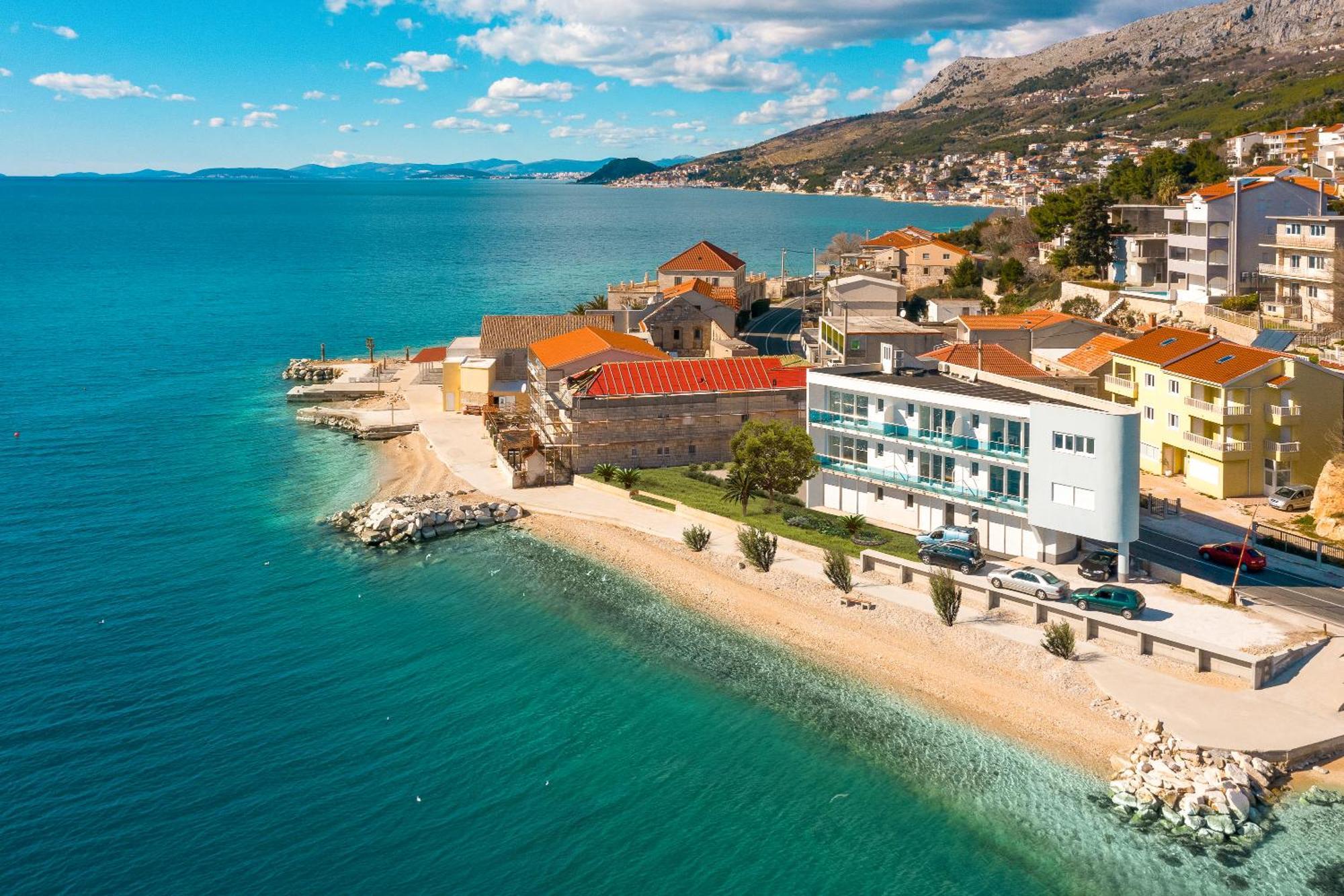 Blue Wonder Apartments Dugi Rat Dış mekan fotoğraf