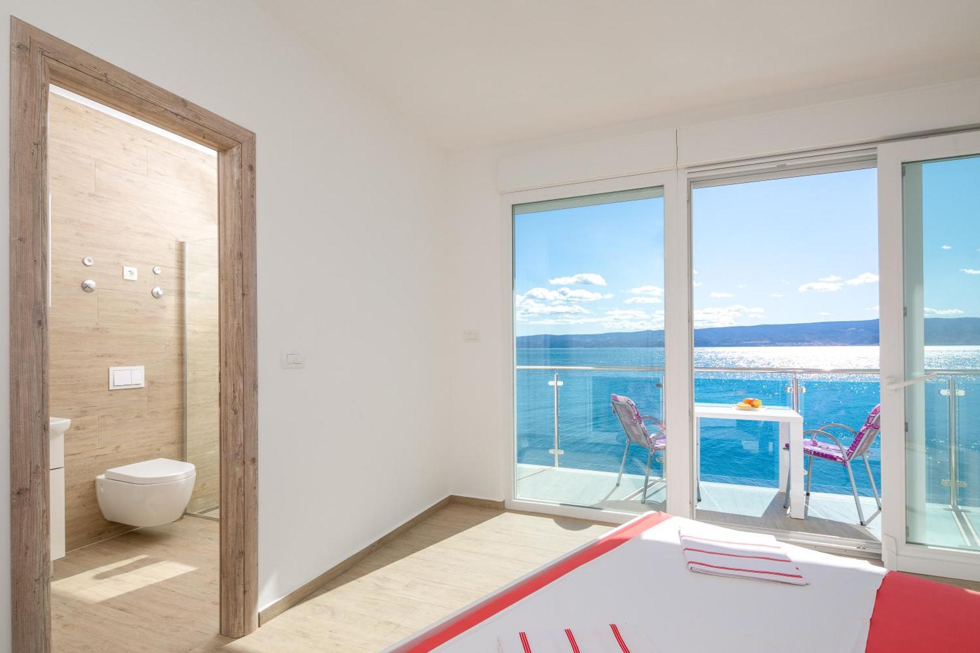 Blue Wonder Apartments Dugi Rat Dış mekan fotoğraf