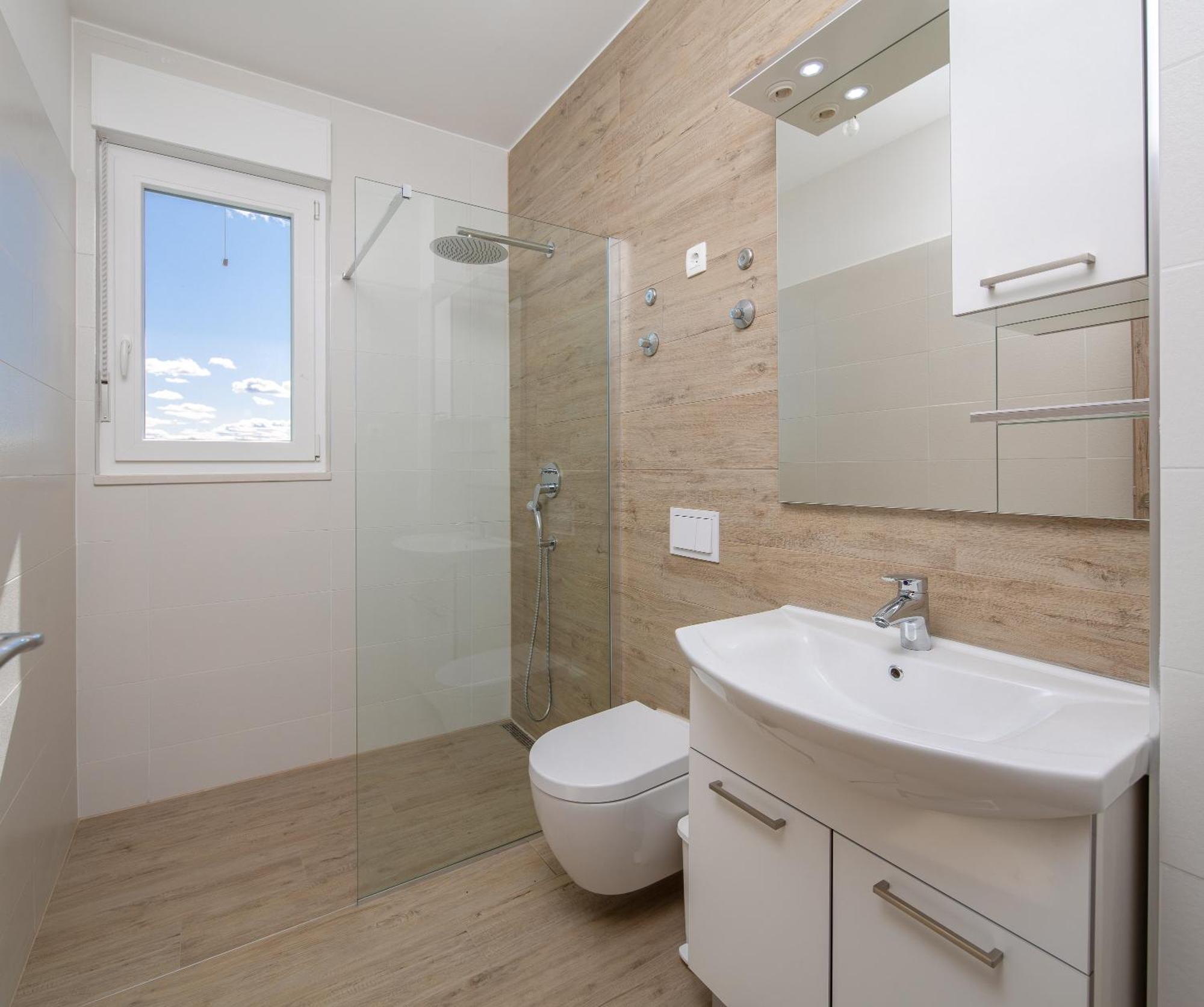 Blue Wonder Apartments Dugi Rat Dış mekan fotoğraf